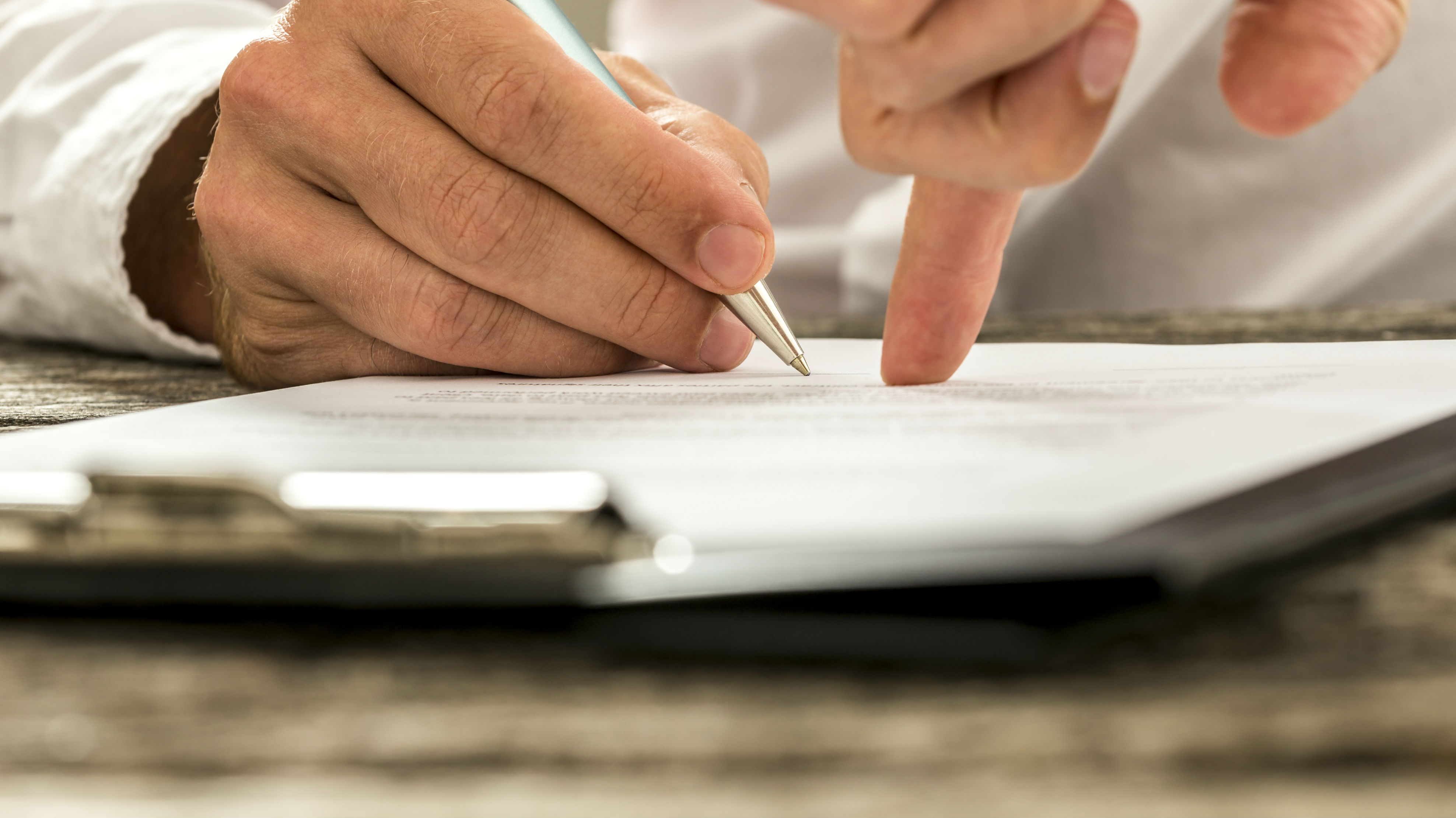 11 insurance advisers have been sanctioned after they were found to be acting in their own interests. (Photo \ File)