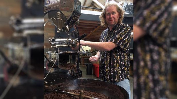 Gavin Mockford says he "just wants a life", so he and his Grid Coffee Roasters co-owner have closed their successful cafe to focus on roasting.