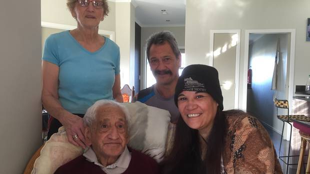 Rest home caregiver Sonali Ananta Deo was convicted of assault after she was caught slapping Piri Hemi, front left. Hemi is pictured with (L-R) Betty, Allan and Priscilla Hemi. (Photo / Belinda Feek)