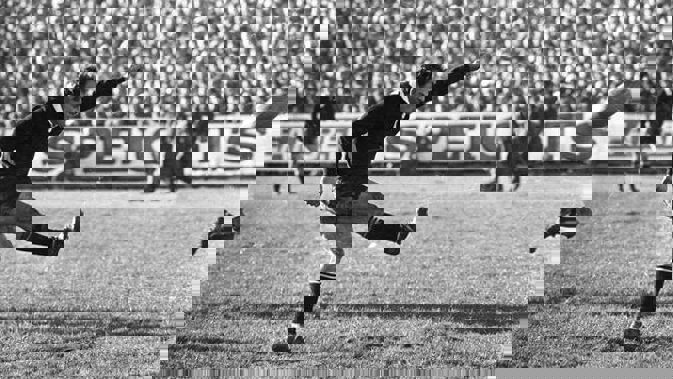 Lions versus AllBlacks - First test 26/06/1971 All Black fullback Fergie McCormick kicks a penalty in the first test against the Lions at Carisbrook Dunedin.