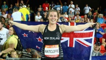 Julia Ratcliffe claims superb gold in hammer throw