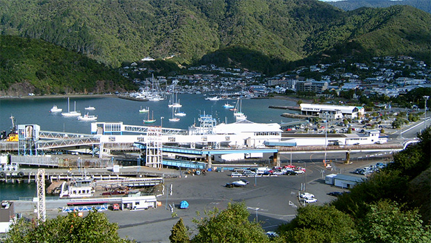 Large gas leak at Picton railway station