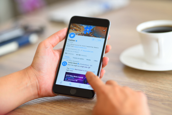 People have been taking to social media to share in their glee at Barry Soper having his visa rejected. (Photo / Getty)