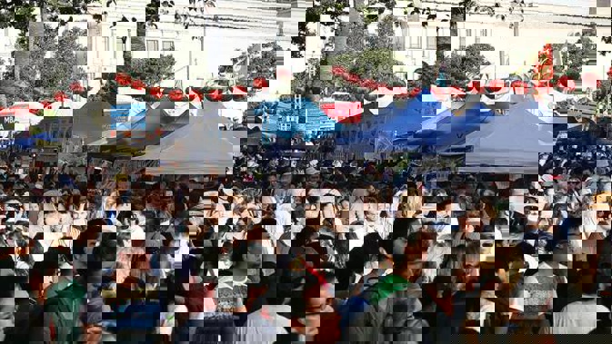 Annual net migration was at 68,000 in the year to March (Photo \ NZH)
