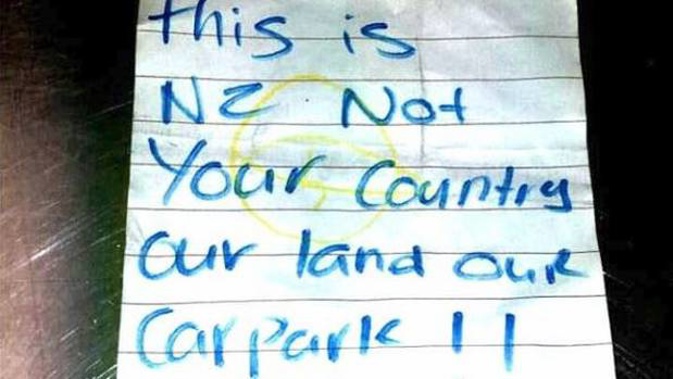 The note was left on the windscreen of the woman's car. (Photo / Instagram)