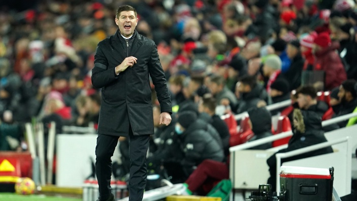 Aston Villa coach Steven Gerrard shouts to his players from the sidelines during the match between Liverpool and Aston Villa at Anfield. (Photo / AP)