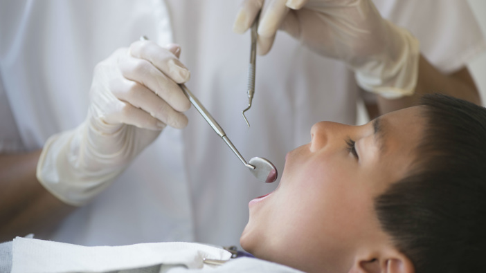 Dr Beaglehole says alerting people to the dangers of sugar has not worked - and tooth decay is a hugely pervasive problem. (Photo \ Getty Images)