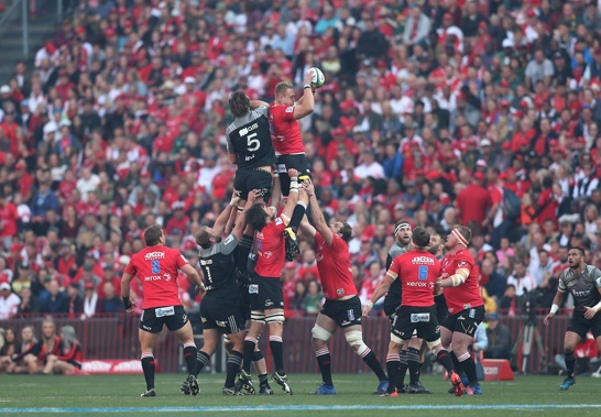 South African Super Rugby teams Sharks and the Lions in action (Photo \ NZH) 
