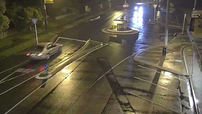 Police want to speak to anyone who recognises this vehicle. (Photo / Supplied)