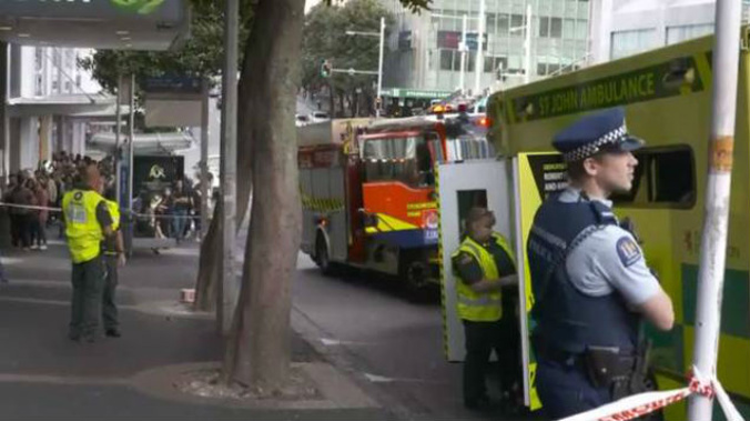 Five people have been taken to hospital and 50 more are being assessed after a gas leak at a building in downtown Auckland.