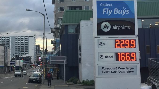 A photo of the petrol price at Z Energy in Taranaki shows the impact of the petrol price hike. Photo \ Katrina Bennet (NZME)