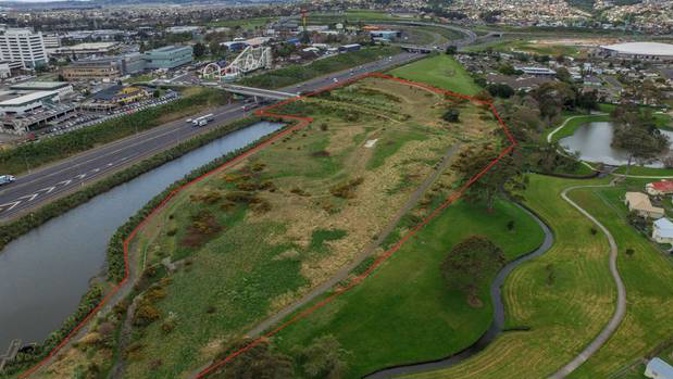 The empty site in Manukau will be developed into a residential neighbourhood of up to 300 new homes during the next five years. (Photo / NZ Herald)