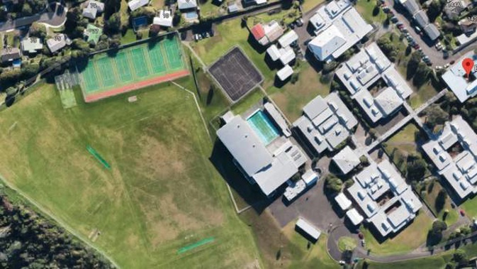 Fire crews are attending a blaze at Birkenhead College on Auckland's North Shore. The fire is understood to be at a changing shed on the school's sports field. Photo / Google