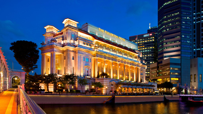  If you’re Singapore-bound, let The Fullerton sprinkle its stardust on you. 