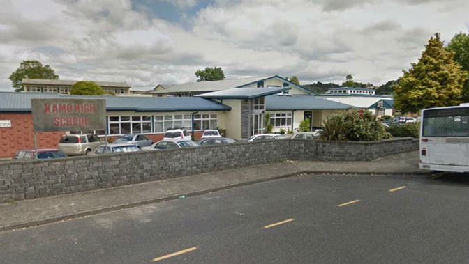 It's understood staff and students at Kamo High School are in the school hall while the school is in lockdown. Image / Google Maps