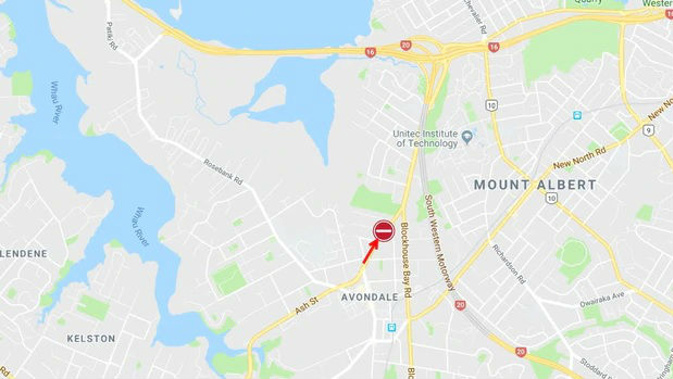 The location of the crash on Great North Road. Photo / Auckland Transport Twitter