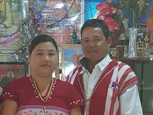 Mu Thu Pa (left) and her husband Kay Dah Ukay were fishing at Muriwai Beach with three of their children when they were swept away. (Photo / Supplied)