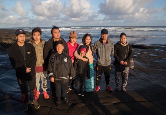 The children of Kay Dah Ukay, 48, and Mu Thu Pa, 50, who were swept off rocks at Muriwai Beach on Monday. (Photo / NZ Herald)