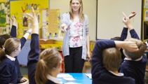 Simon Bridges explains smaller class size policy