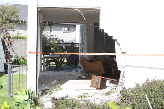 The scene of the crash in Mt Wellington. (Photo / NZ Herald)