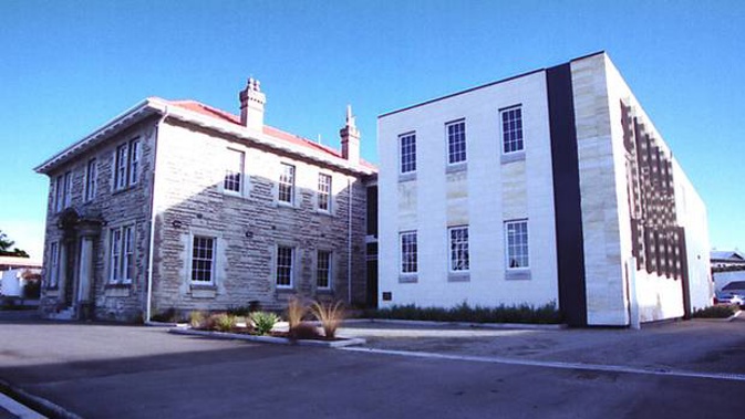 The Oamaru police station.