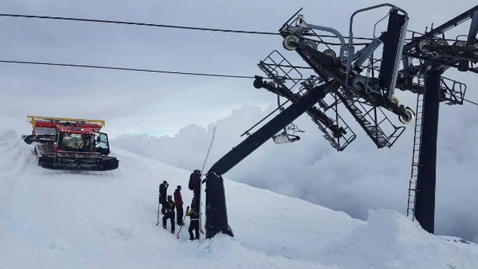 Damage to Turoa 'High Noon Express' ski field chair lift. (Photo: Facebook)