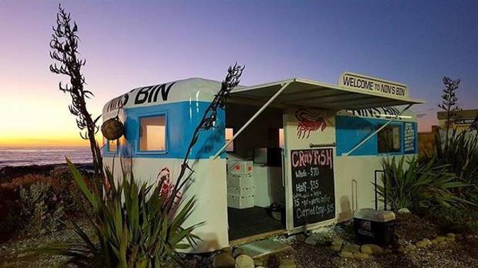 Nin's Bin: Kaikōura icon since 1977. Photo / christchurchnz.com
