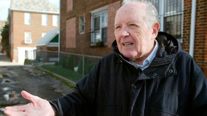 Jakiw Palij, a former Nazi concentration camp guard, stands in front of a building in the Queens borough of New York in 2003. Photo / AP