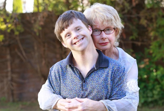 Tim Fairhill, pictured with his mother Joan, wants to access his KiwiSaver funds to travel to see family. (Photo / Doug Sherring)