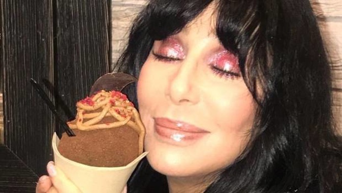 Cher surprised fans at Auckland ice cream store Giapo (Image / Supplied)