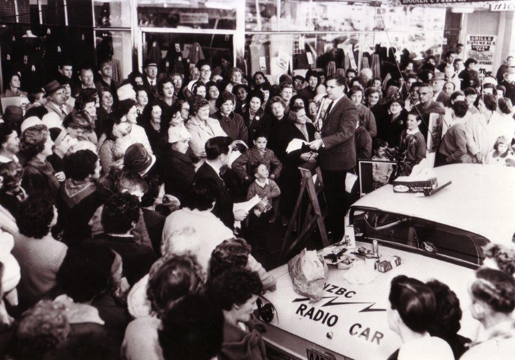 Leighton Smith: Merv Smith was a superstar before radio had any