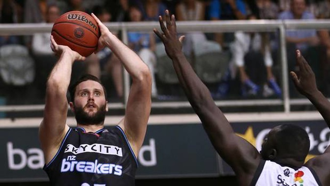 Alex Pledger used to play for the Breakers. (Photo / Photosport)