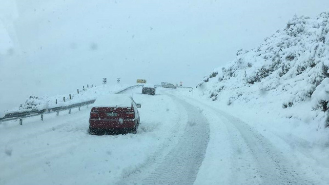 Bitterly cold southerly blasts up the country are expected to bring rain to most areas and more snow in the South Island.