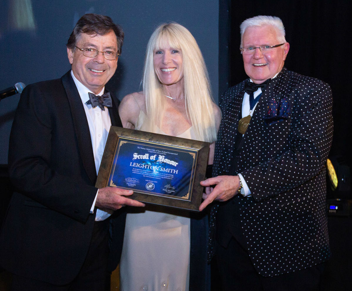 Leighton Smith with Carolyn Leaney and David Hartnell.