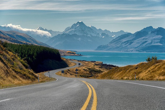 Overseas tourists are less likely to crash, compared to New Zealand drivers. (Photo / File)