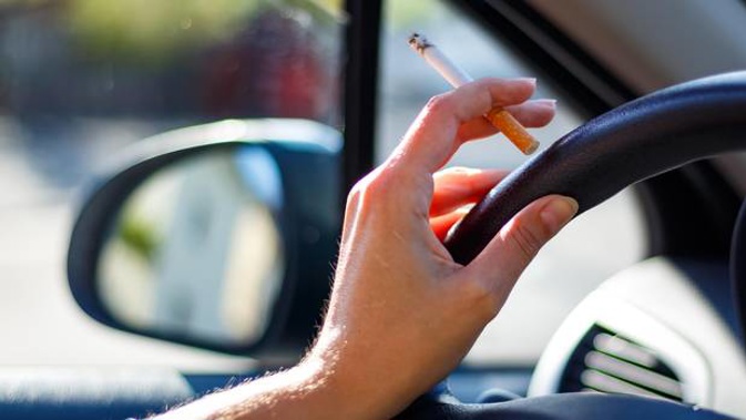 New Zealand will join many other countries in banning smoking in cars carrying children. (Photo / 123RF)