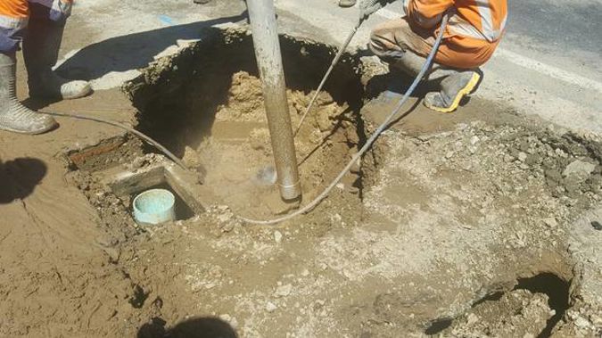 Crews are working to find the source of the leak. (Photo / Gisborne District Council Facebook)