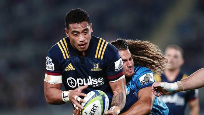Shannon Frizell (Highlanders) has laid down a marker in the first fortnight of Super Rugby to all other NZ blindside flankers.