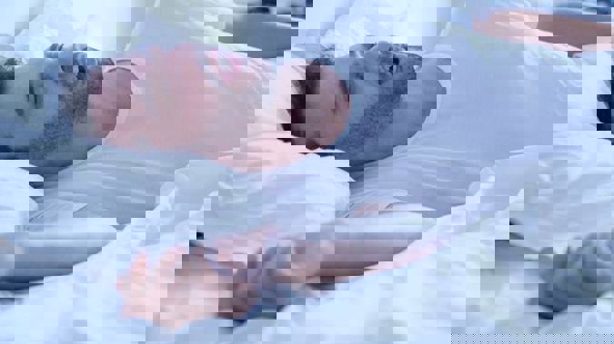 A man's snoring was too much for his colleague, who allegedly threatened to kill him. (Photo / 123rf)