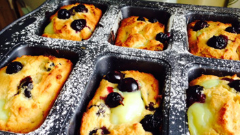 Nici Wickes: Tradies’ Blueberry & Lemon Loaf Cake