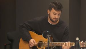 Up and coming artist Niko Walters talks to Mike Hosking