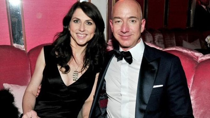 The settlement will make Mackenzie Bezos the fourth richest woman in the world. (Photo /Getty)