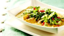 Nici Wickes: Thai chicken & coconut curry