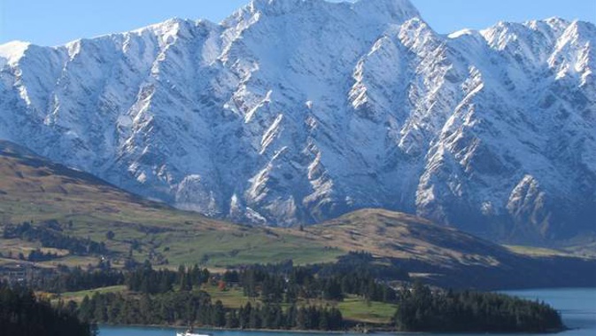 Search and rescue personnel have been called out after an avalanche in the Remarkables mountain range near Queenstown. (Photo / Otago Daily Times)