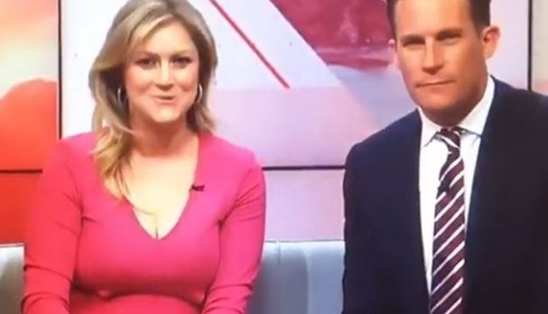 Toni Street's unfortunate 'Seven Sharp' wardrobe malfunction. (Video / The Hits)