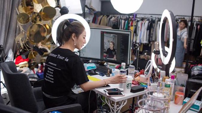 Followers of Viya, a Chinese online live-streaming shopping celebrity, spent big when she operated from Auckland on Friday.