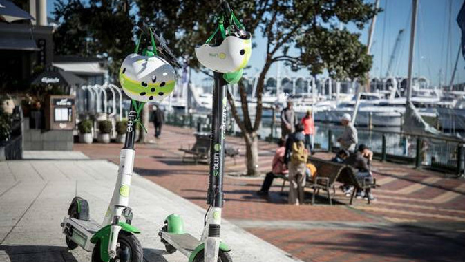 The new Generation 3 Lime e-scooter side-by-side with the G2.5. (Photo / Michael Craig)