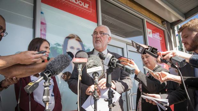 Prime Minister Jacinda Ardern says that Labour Party presdient Nigel Haworth will resign if a review finds that he mishandled complaints. (Photo / Greg Bowker)