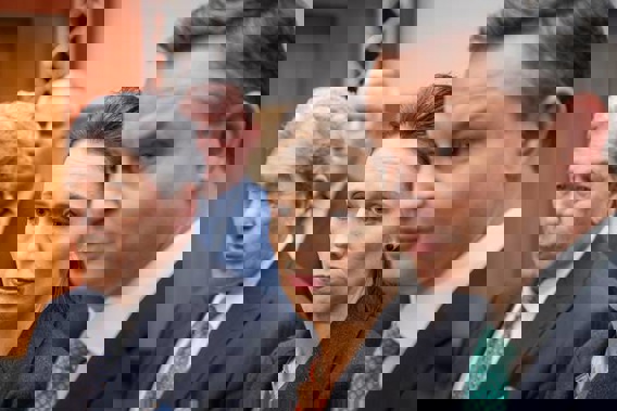 This coalition cardigan is beginning to look a little threadbare. Photo / Greg Bowker