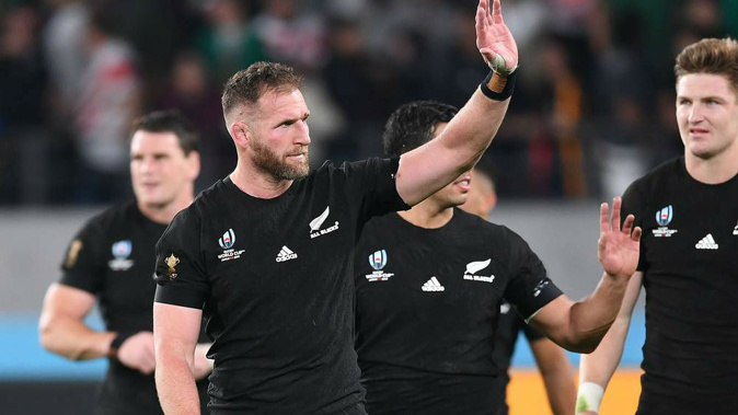 Kieran Read thanks the fans after Saturday's match. (Photo / Photosport)